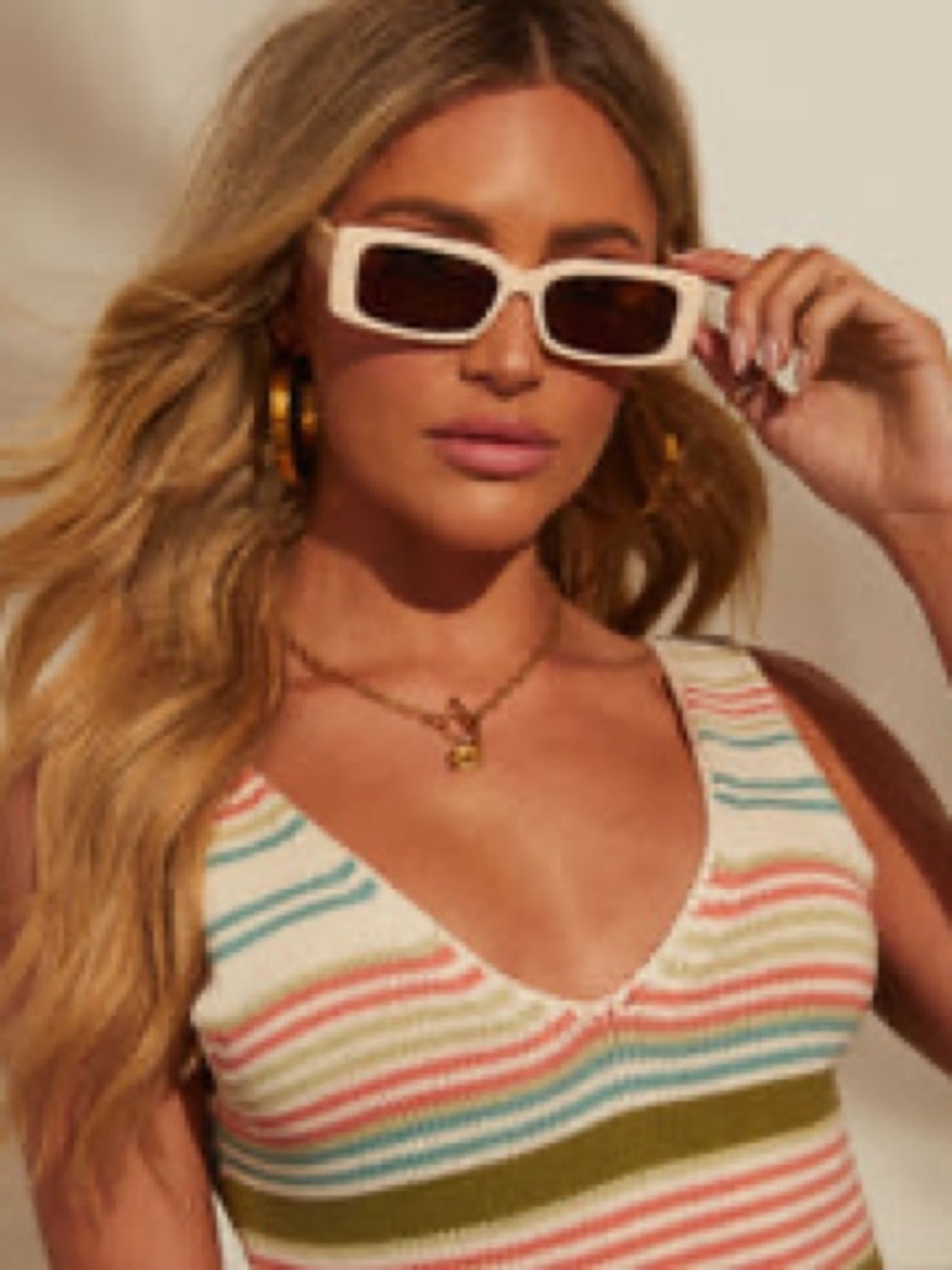 Vici Roxie Rectangle Frame Sunglasses - Ivory